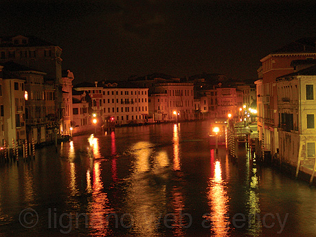 Venedig bei nacht foto