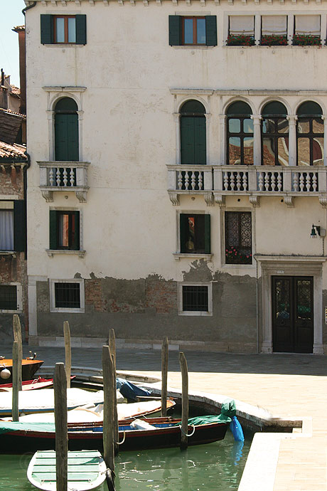 Venice historical building photo