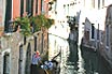 Gondolier Ducand Turisti In Venetia