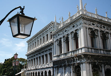 Вид площади Сан - Марко Венеции фото